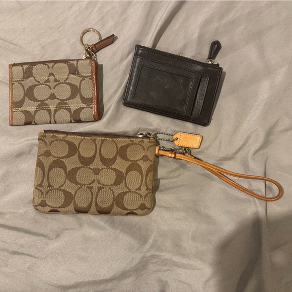 COACH classic βCβ BUNDLE! πππ - Picture 2 of 11